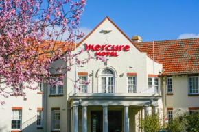 Mercure Canberra